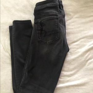 American eagle ripped jeggings